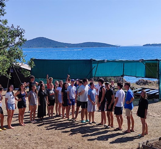 Otvorene prijave za SKAC-ove i Magisove ljetne programe za srednjoškolce, studente i radničku mladež